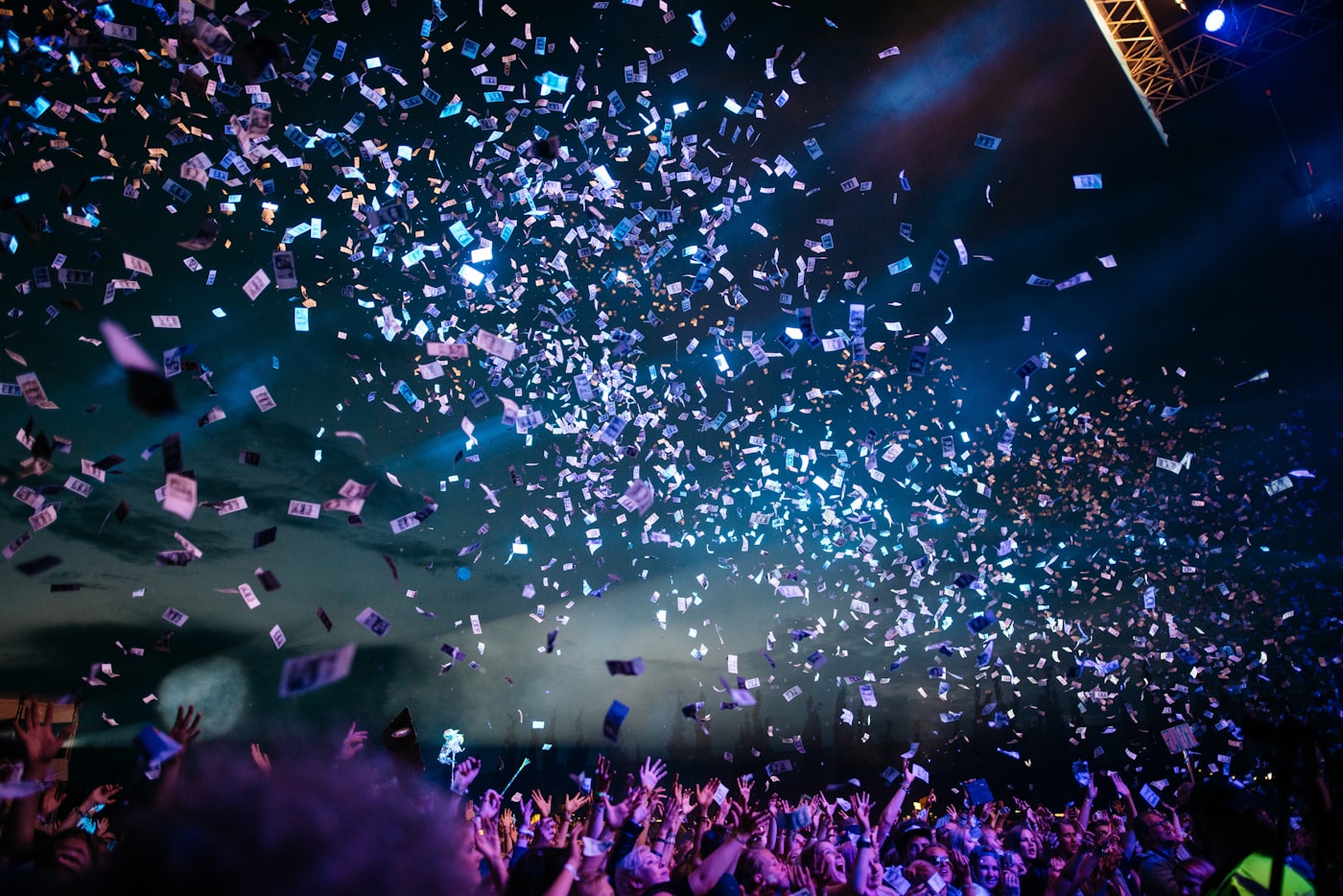 Concert confetti